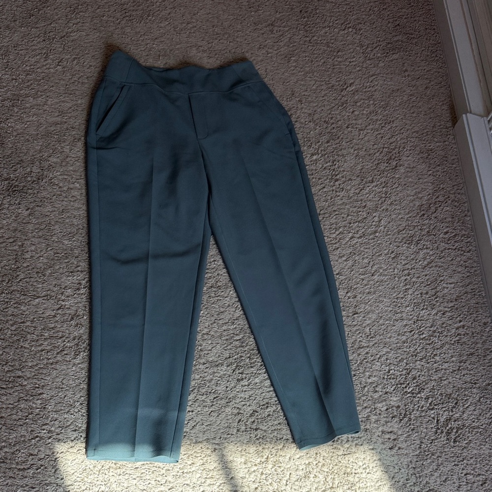 Athleta Blue Cropped Pants